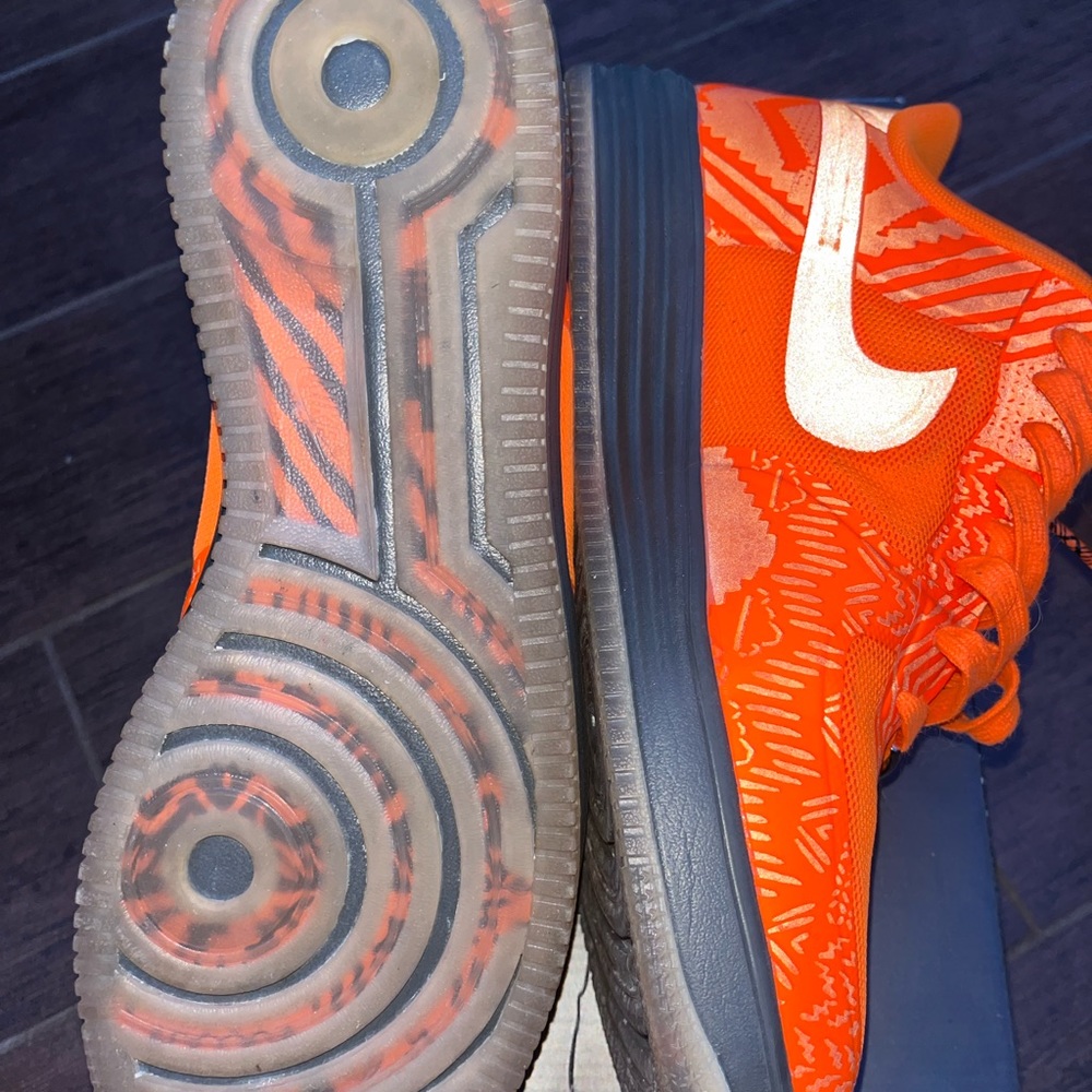 Nike AirForce 1 BHM orange